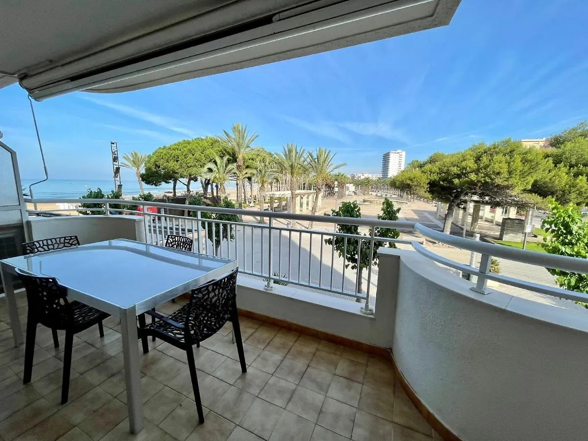 For A Stay Santillana Plaza Salou Spanien